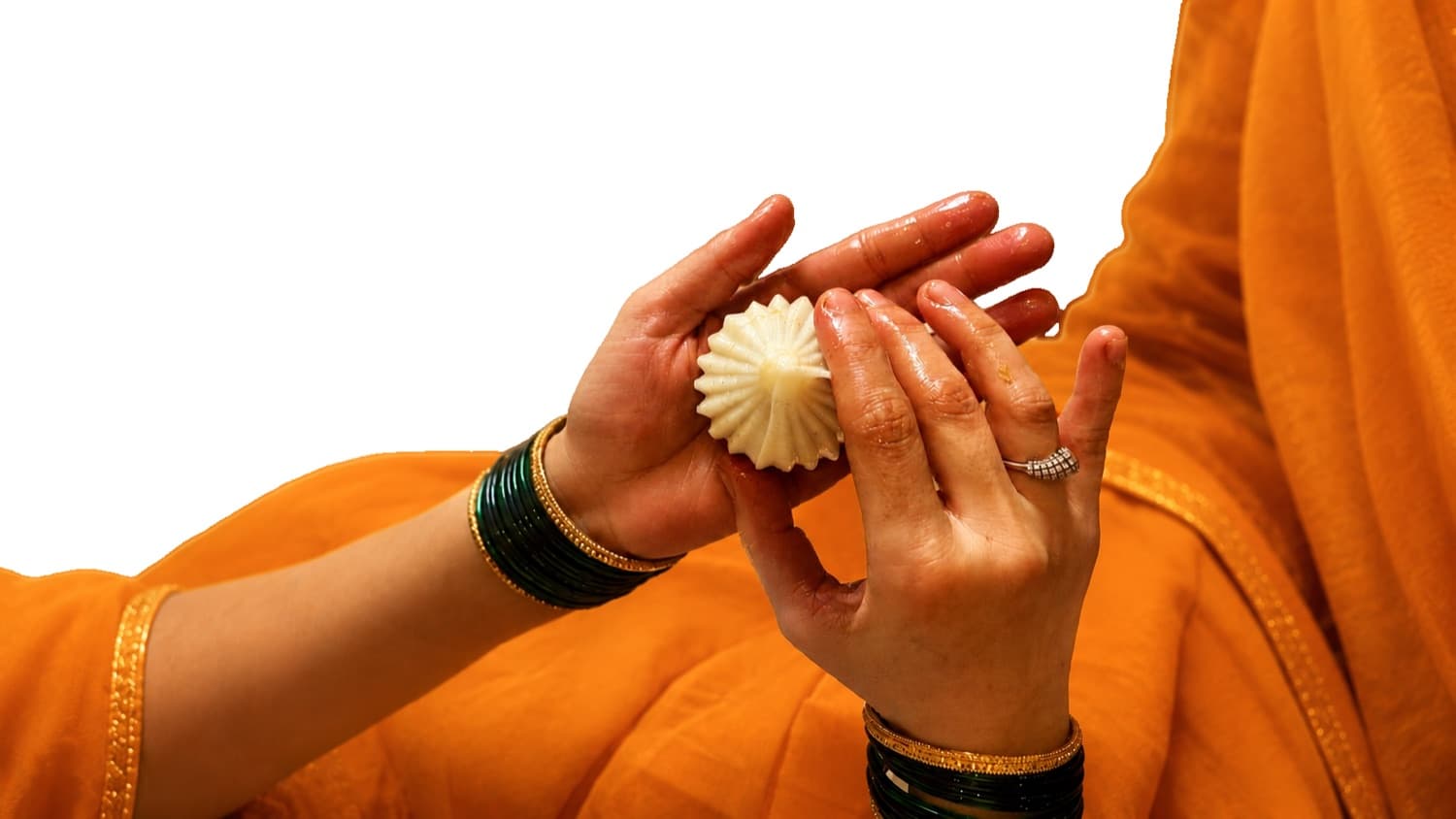Golden modaks, freshly made